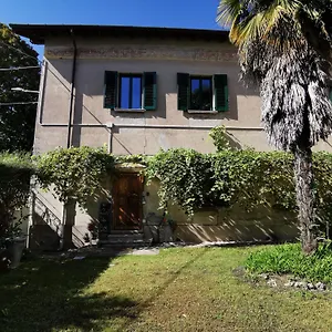 Appartamento Curt Da Beta - Con Giardino, In Corte Del Xviii Secolo, Malnate