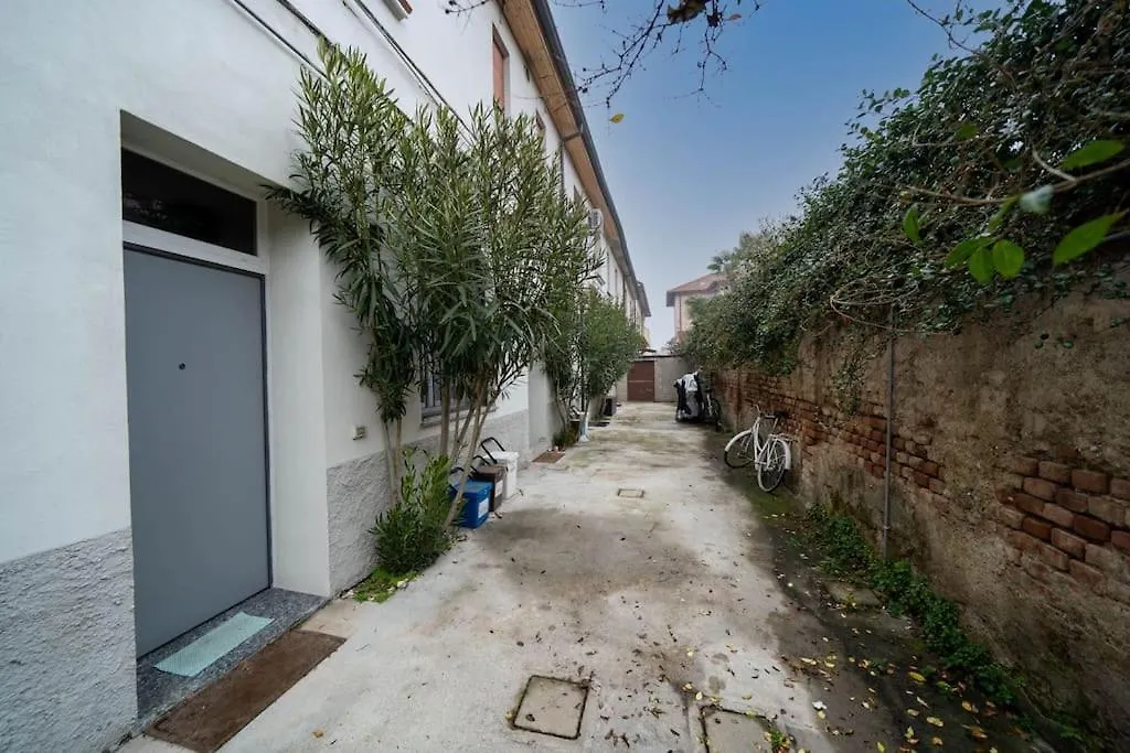 Apartment Beat House&Apartments: Abba Cernusco Sul Naviglio